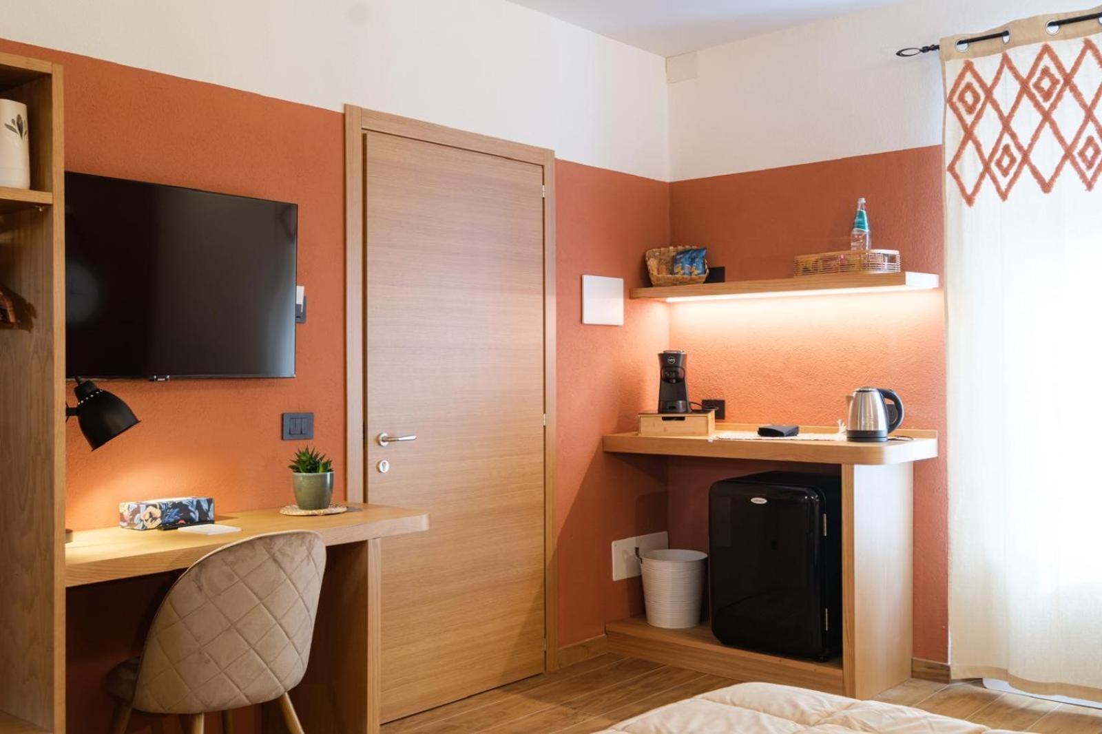 In Centro Da Carlotta Hotel Олбия Екстериор снимка